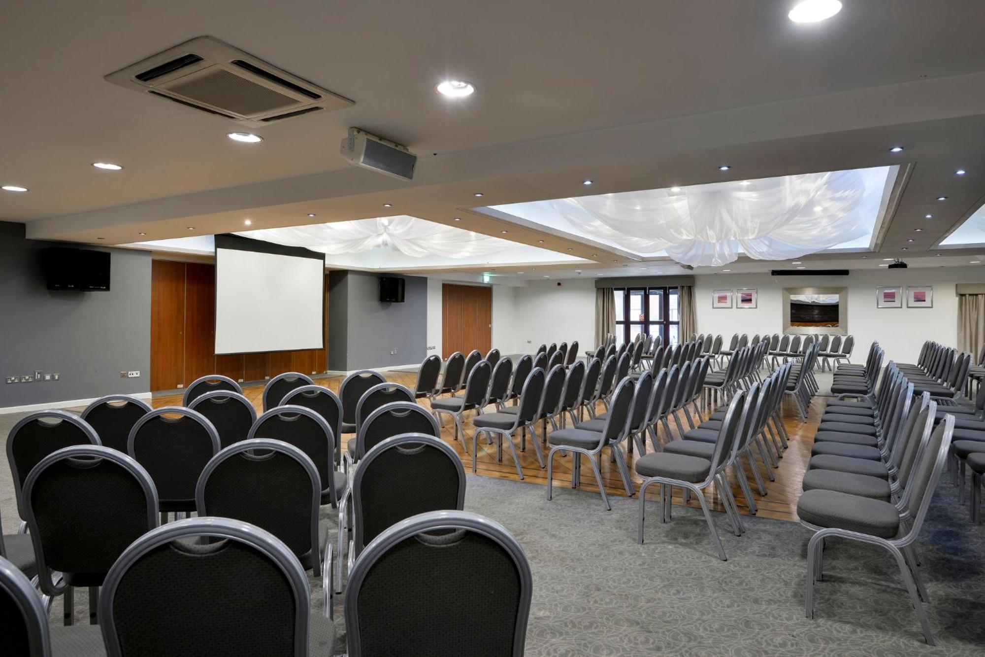 Holiday Inn - Manchester - Oldham By Ihg Failsworth Exterior photo